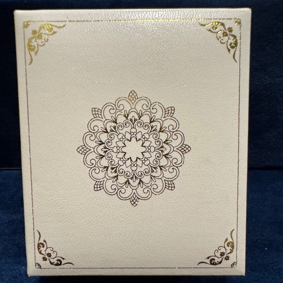 Cubic Crystal Pendant Necklace - Picture 4 of 5